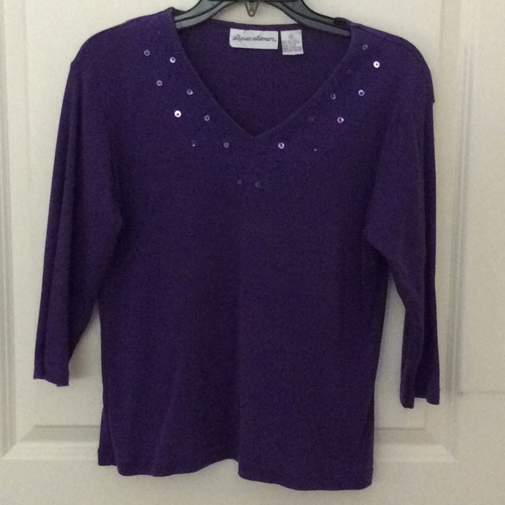 Ladies casual purple sequined top